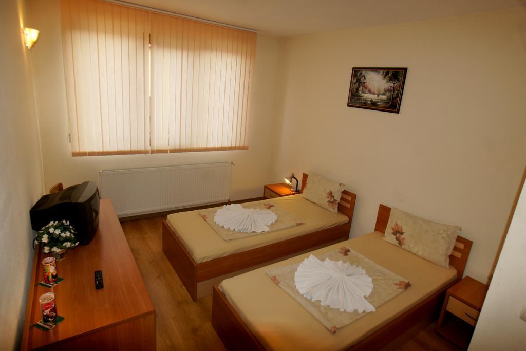 איוואילובגרד Family Hotel St. Constantine And Helena חדר תמונה